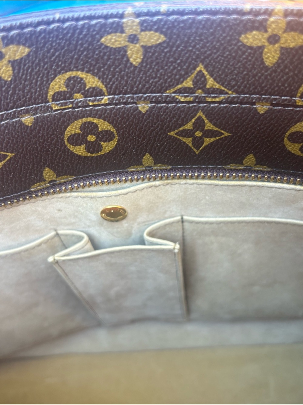 LV Monogram Canvas Tote in Brown and Natural Vachetta - Picture 9 of 16